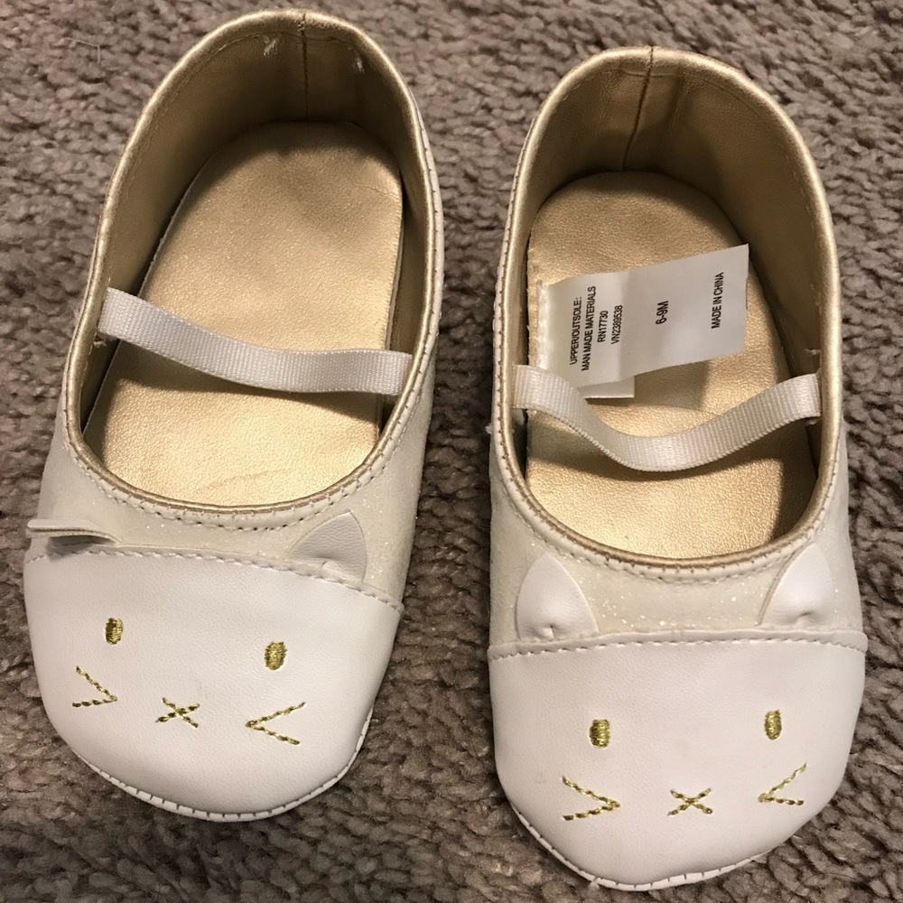Infant girl shoes